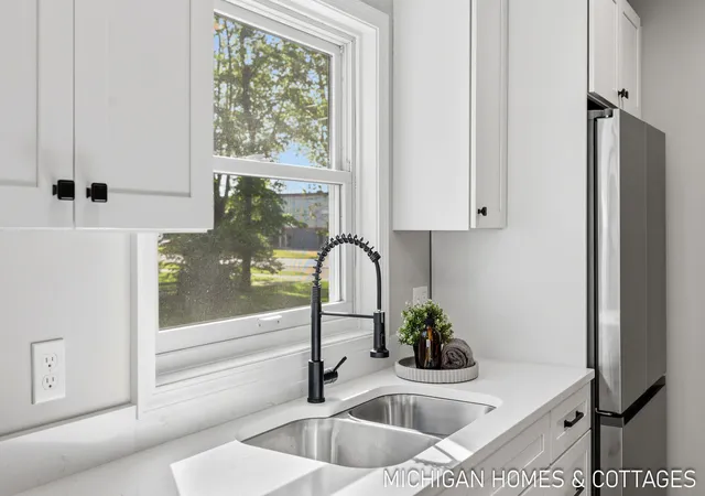 Homes for sale in Holland Charter Township Ottawa, MI | 10671 Chicago Dr, Holland Charter Township Ottawa, MI 49464 | MLS# 71026026414