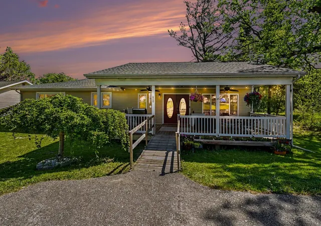 Photo 1 of Single family home for sale at 600 2nd Avenue, Hale, MI 48739 | MLS# 77080069114 | Listing updated on 2026-08-26