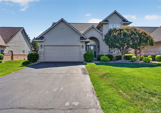 Homes for sale in Davison Township Genesee, MI | 2443 Crossings Cir, Davison Township Genesee, MI 48423 | MLS# 20261040498