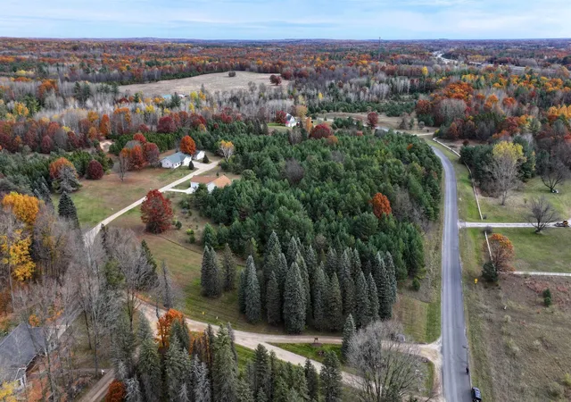 Photo 3 of Land for sale at Tbd Harding Ave, Farwell Village Clare, MI 48622 | MLS# 79080069116 | Listing updated on 2026-06-15
