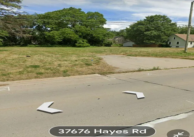 2nd image of 37676 Hayes, Clinton Township, MI 48038 | MLS# 20261040537