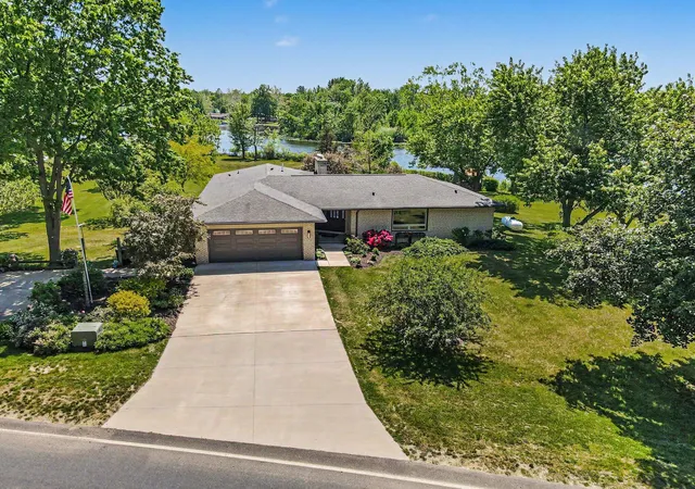 1st image of 47233 Cr 380, Columbia Township Van Buren, MI 49056 | MLS# 69026026459