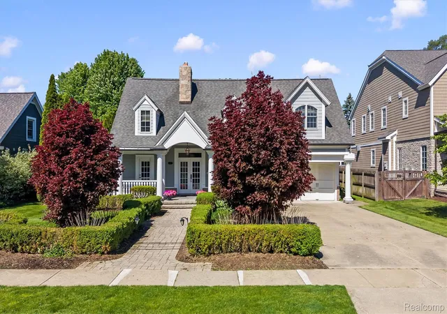 Photo 1 of Single family home for sale at 520 Pleasant St, Birmingham, MI 48009 | MLS# 20261040567 | Listing updated on 2026-08-26
