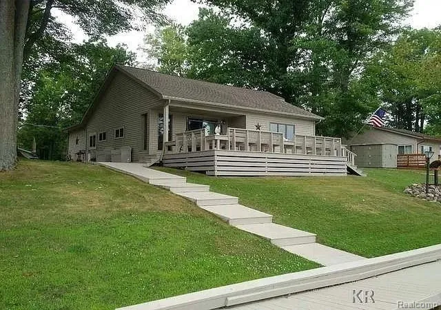 2nd image of 4181 S Oak Dr, Beaverton, MI 48612 | MLS# 20261040571