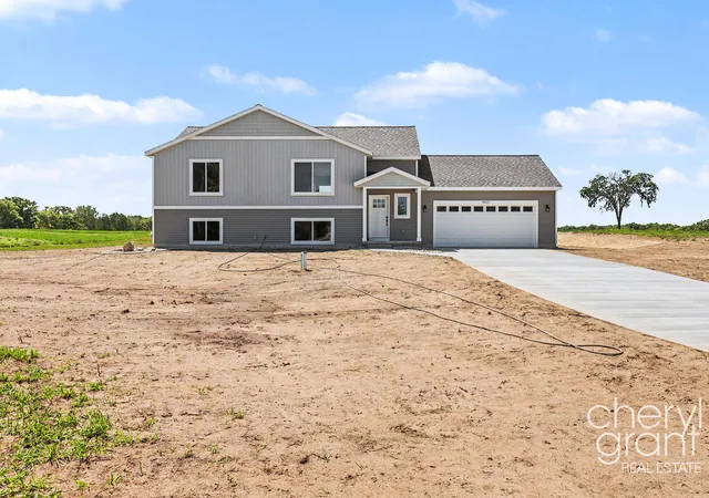 Photo 1 of Sale Pending at 5625 Whites Brg Rd, Belding, MI 48809 | MLS# 65026026483 | Listing updated on 2026-06-04