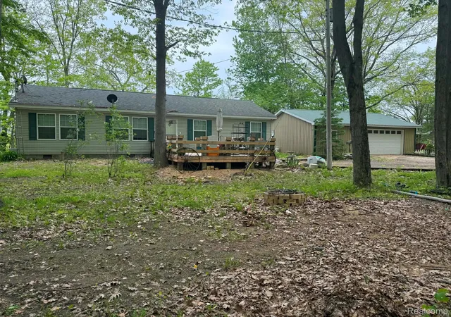 Homes for sale in Edenville Township Midland, MI | 5994 N Lake Sanford Rd, Edenville Township Midland, MI 48657 | MLS# 20261040591