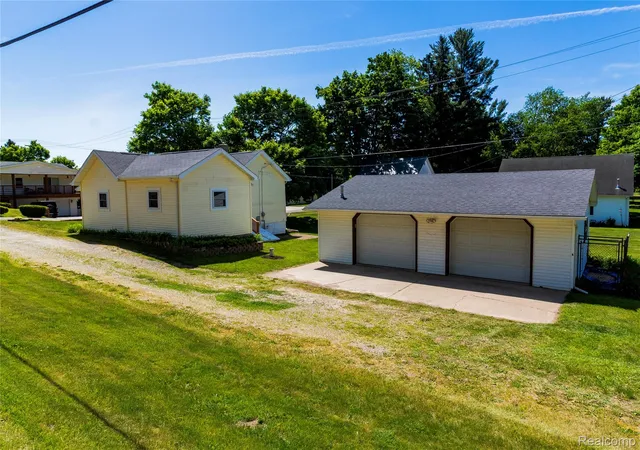 Photo 2 of Single family home for sale at 106 Washington St, Attica, MI 48412 | MLS# 20261040615 | Listing updated on 2026-06-05