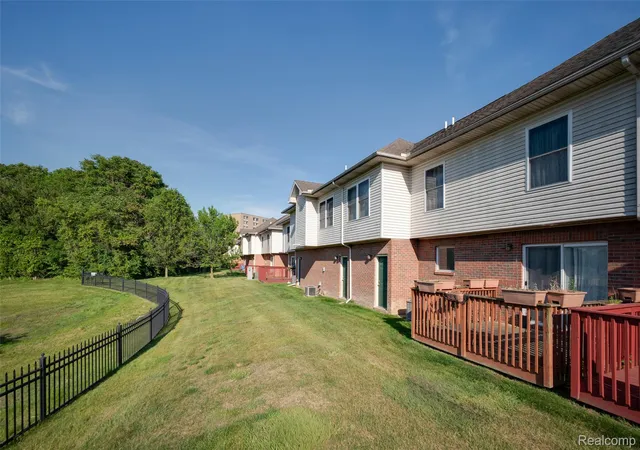 26th image of 28136 Fortson Ln, Inkster, MI 48141 | MLS# 20261040618
