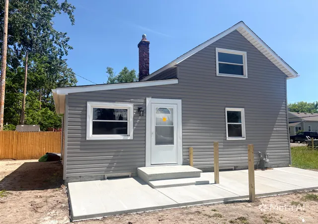 Homes for sale in Monroe City Monroe, MI | 604 W 10Th St, Monroe City Monroe, MI 48161 | MLS# 57050209892