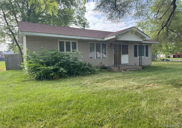 Homes for sale in Monroe City Monroe, MI | 824 Harbor Ave, Monroe City Monroe, MI 48162 | MLS# 20261040623