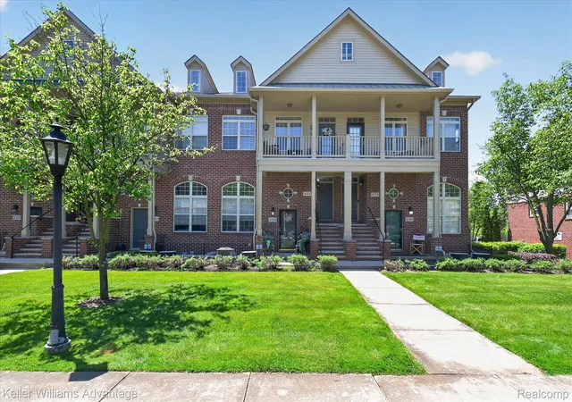 2nd image of 446 Old Pine Wy, Walled Lake, MI 48390 | MLS# 20261040657