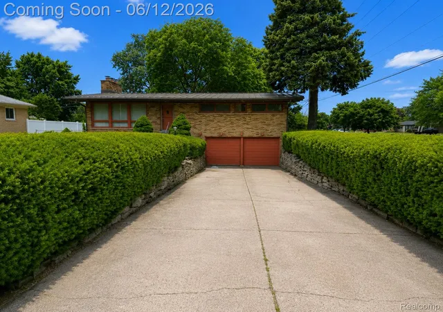 Photo 3 of Single family home for sale at 25887 Curie Ave, Warren, MI 48091 | MLS# 20261040660 | Listing updated on 2026-09-13
