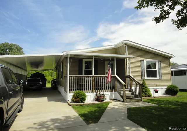 Homes for sale in Bedford Township Monroe, MI | 463 Edinborough St, Bedford Township Monroe, MI 48182 | MLS# 20261040688