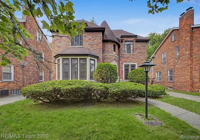 Photo 1 of Single family home for sale at 18085 Warrington Dr, Detroit, MI 48221 | MLS# 20261040717 | Listing updated on 2026-06-16