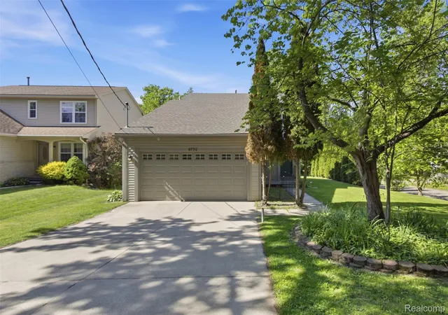 Photo 1 of Single family home for sale at 6790 Edwood Ave, West Bloomfield, MI 48324 | MLS# 20261040749 | Listing updated on 2026-06-21