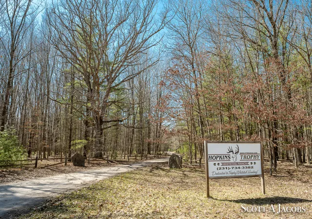 3rd image of 1125 Chaput Dr, Sears, MI 49679 | MLS# 65026026569