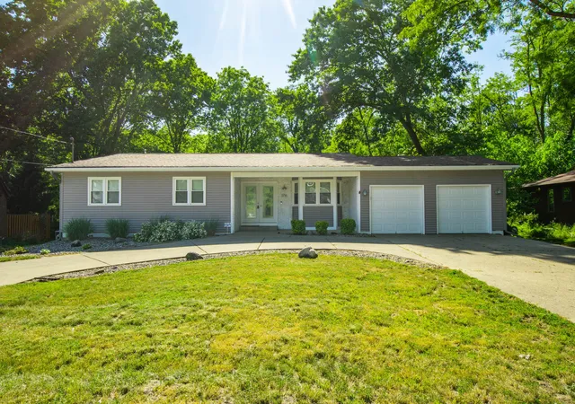 1st image of 1716 Capital Ave Sw, Battle Creek, MI 49015 | MLS# 64026026575