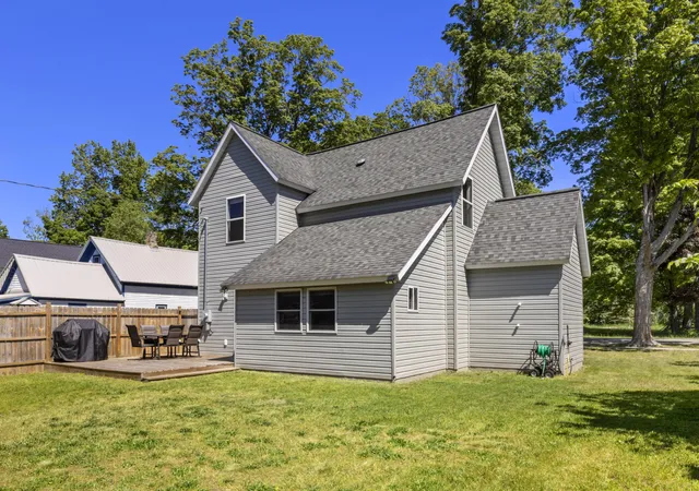 2nd image of 14641 Thompson Ave, Thompsonville, MI 49683 | MLS# 67026026576
