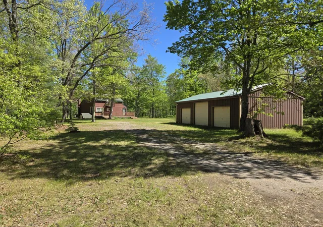 3rd image of 382 W Morgan Dr, Luther, MI 49656 | MLS# 72026026622