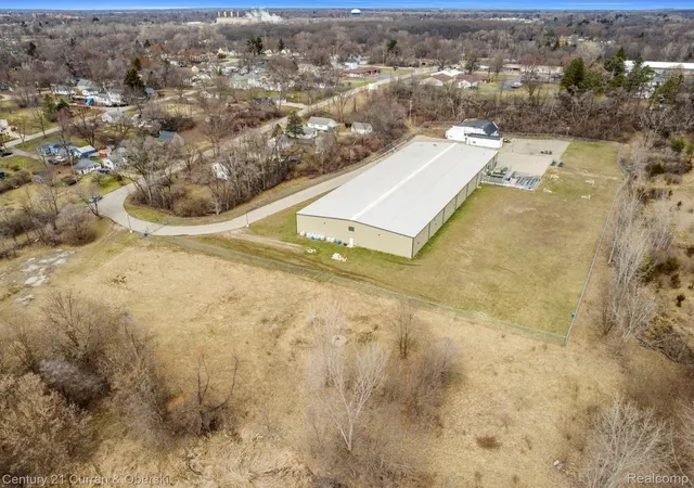 Homes for sale in Leoni Township Jackson, MI | 1139 S Dettman Rd, Leoni Township Jackson, MI 49203 | MLS# 20261040890