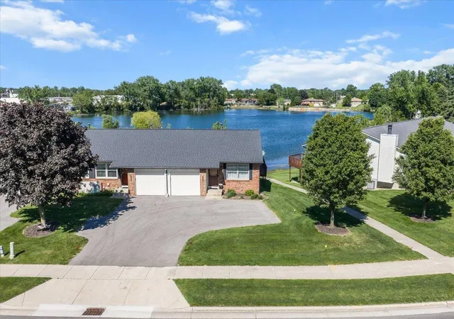 Homes for sale in Grandville City Kent, MI | 2861 Porter St Sw, Grandville City Kent, MI 49418 | MLS# 65026026651