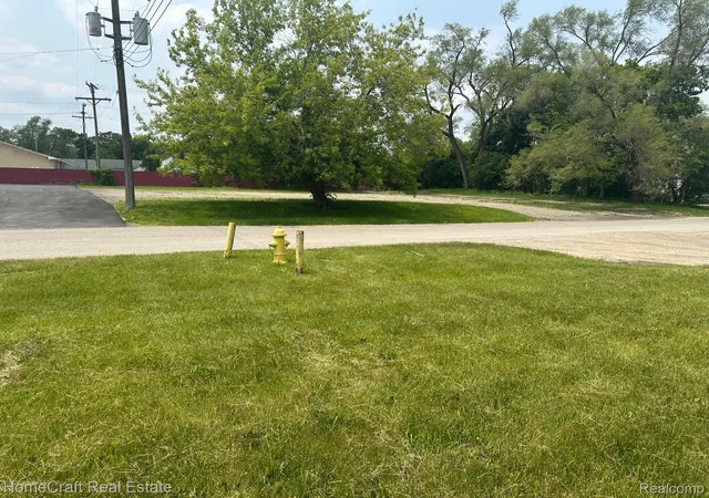 Photo 3 of Land for sale at 490 Greenlawn St, Ypsilanti, MI 48198 | MLS# 20261040911 | Listing updated on 2026-06-04