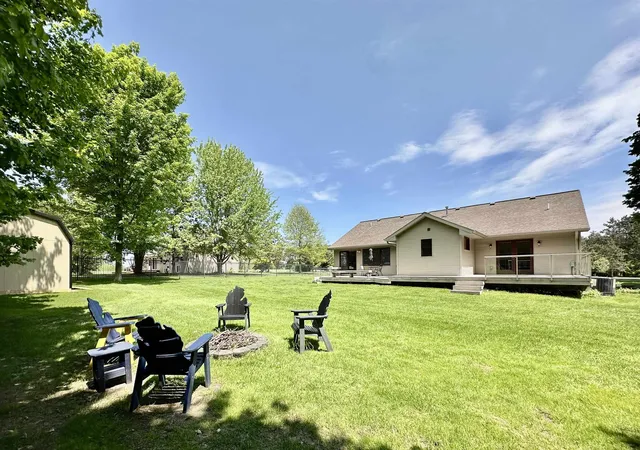 Photo 4 of Single family home for sale at 9644 Bobbys Trl, Traverse City, MI 49684 | MLS# 78080069159 | Listing updated on 2026-06-14