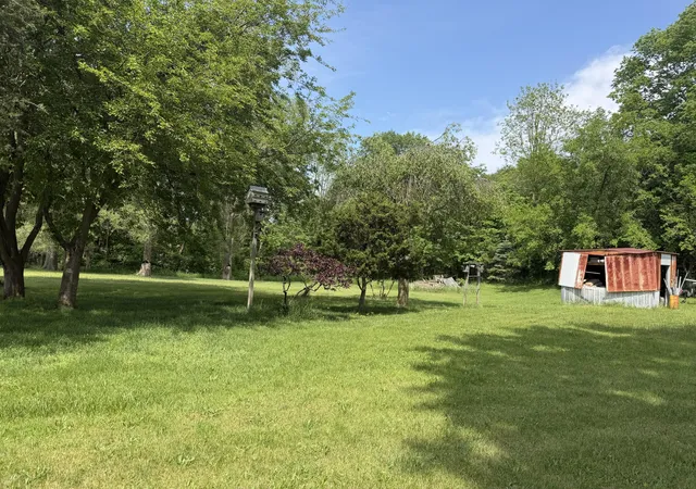 Photo 3 of Single family home for sale at 118 E Chicago Rd, Coldwater, MI 49036 | MLS# 62026026681 | Listing updated on 2026-06-09