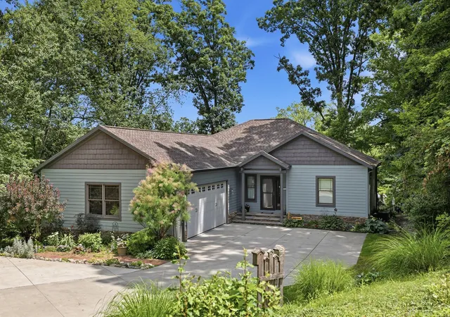 Photo 1 of Single family home for sale at 7352 Hallridge Dr Ne, Belding, MI 48809 | MLS# 65026026677 | Listing updated on 2026-08-20