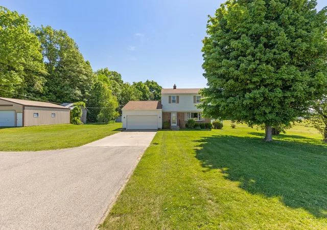 1st image of 1114 48th Ave, Hudsonville, MI 49426 | MLS# 65026026682