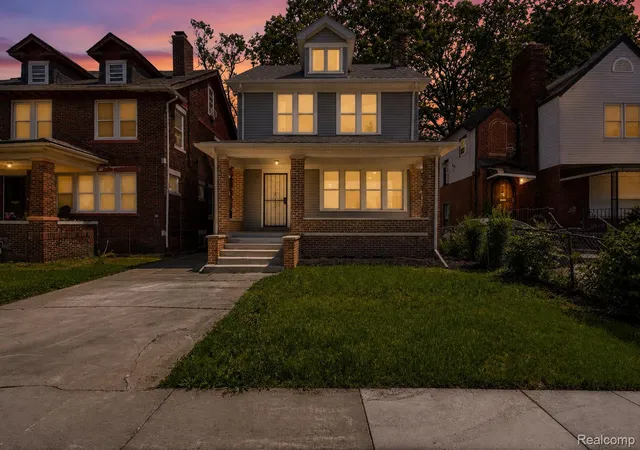 Photo 3 of Single family home for sale at 2025 Lawrence St, Detroit, MI 48206 | MLS# 20261040955 | Listing updated on 2026-09-02