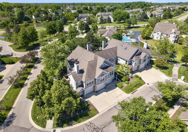 Photo 1 of Sale Pending at 1641 Coburn Dr, Ann Arbor, MI 48108 | MLS# 20261040958 | Listing updated on 2026-09-11