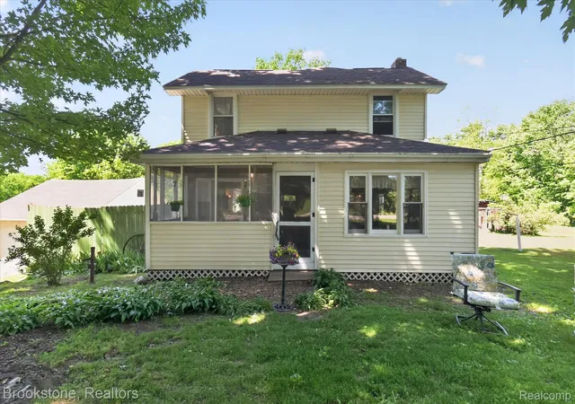 Homes for sale in Springfield Charter Township Oakland, MI | 9455 Andersonville Rd, Springfield Charter Township Oakland, MI 48346 | MLS# 20261040963