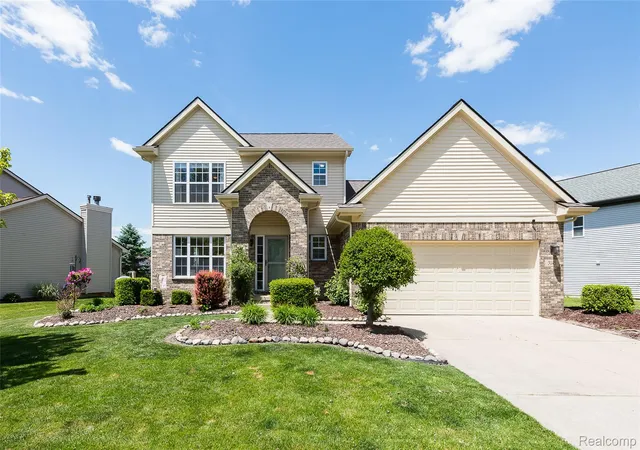 Photo 1 of Single family home for sale at 3145 Stillriver Dr, Howell, MI 48843 | MLS# 20261040964 | Listing updated on 2026-06-20