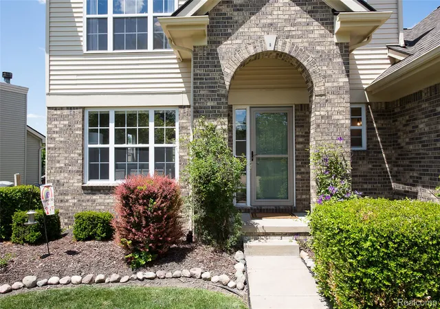Photo 2 of Single family home for sale at 3145 Stillriver Dr, Howell, MI 48843 | MLS# 20261040964 | Listing updated on 2026-06-20