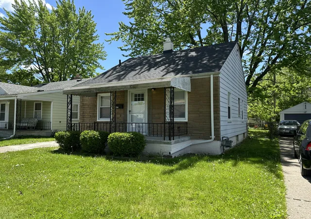 Homes for sale in Harper Woods City Wayne, MI | 19348 Washtenaw St, Harper Woods City Wayne, MI 48225 | MLS# 81026026700