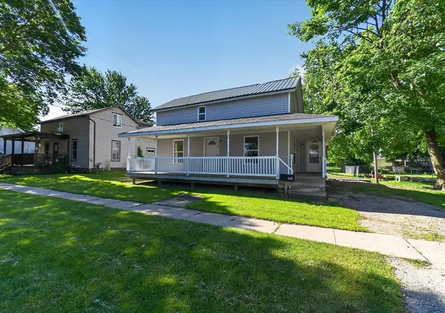 Homes for sale in St Louis City Gratiot, MI | 110 E Tyrell St, St Louis City Gratiot, MI 48880 | MLS# 79080069162