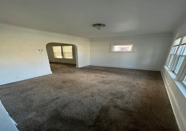 2nd image of 14140 Seymour St, Detroit, MI 48205 | MLS# 81026026706