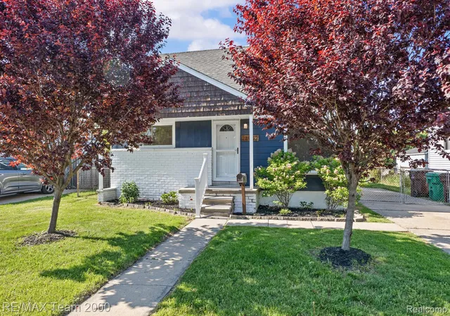 1st image of 28952 Bridge St, Garden City, MI 48135 | MLS# 20261040996