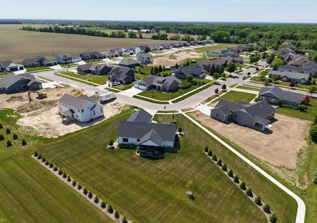 59th image of 184 Queens Creek Dr, Frankenmuth, MI 48734 | MLS# 5050209987