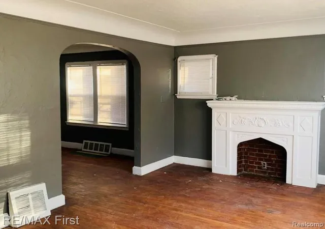 2nd image of 14960 Tracey St, Detroit, MI 48227 | MLS# 20261041001
