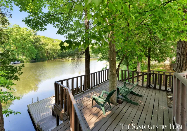 1st image of 602 Fruitvale Rd, Montague, MI 49437 | MLS# 71026026717