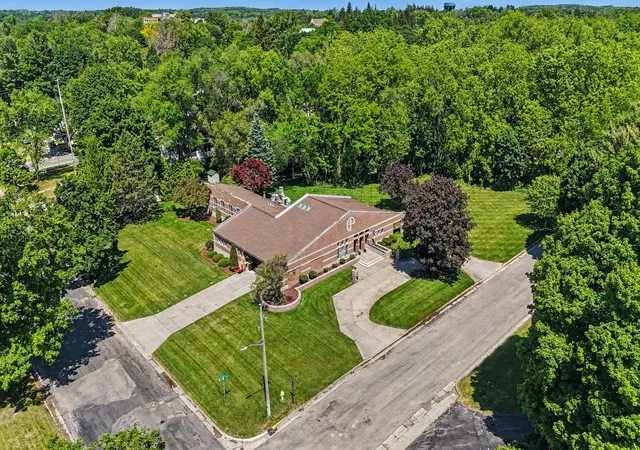 Homes for sale in Greenville City Montcalm, MI | 829 S Lincoln St, Greenville City Montcalm, MI 48838 | MLS# 65026026710
