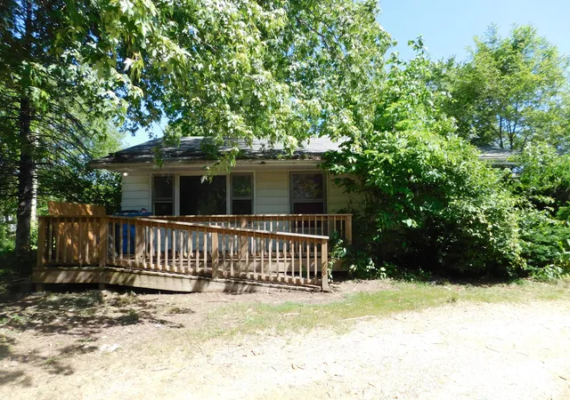 1st image of 920 E Hoffman St, Three Rivers, MI 49093 | MLS# 64026026721