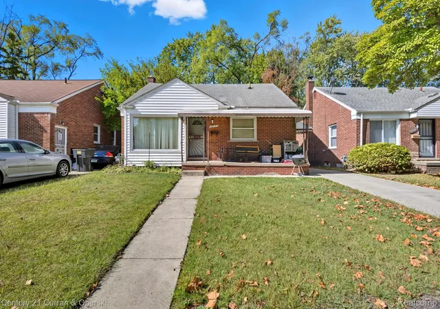 3rd image of 12729 Grandmont Ave, Detroit, MI 48227 | MLS# 20261041010