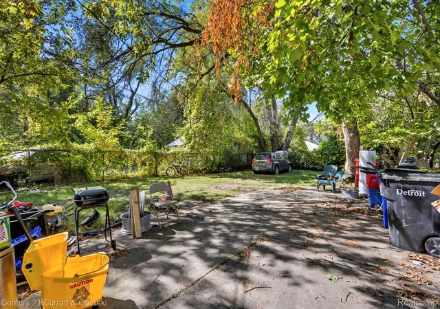 5th image of 12729 Grandmont Ave, Detroit, MI 48227 | MLS# 20261041010