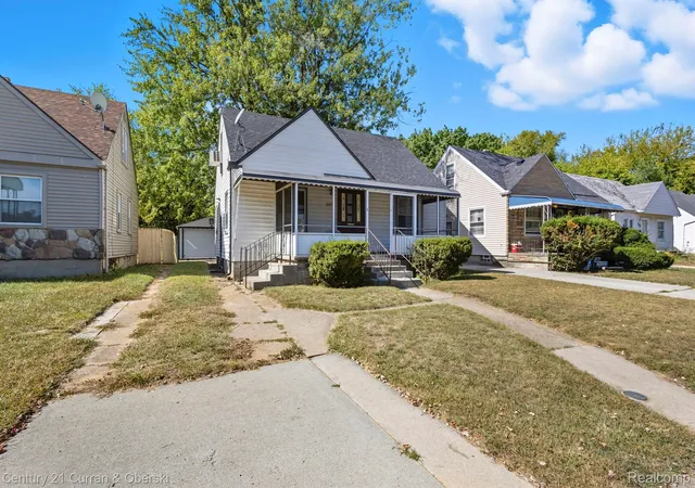 3rd image of 19977 Santa Barbara Dr, Detroit, MI 48221 | MLS# 20261041013