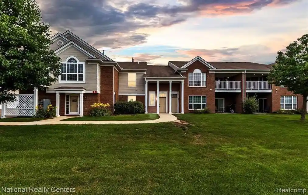 Listing Photo 2 - Condo for sale in 16707 Carriage Wy located at 16707 Carriage Wy, Northville, MI 48168 - Unit 16707 Carriage Way