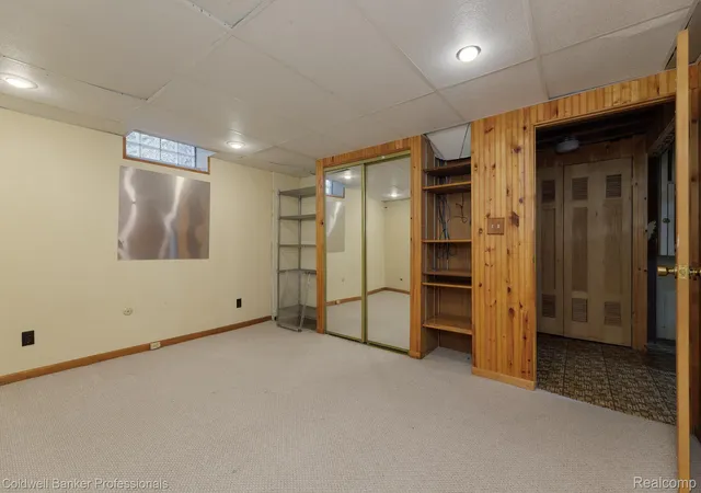 53rd image of 1416 N Renaud Rd, Grosse Pointe Woods, MI 48236 | MLS# 20261041031