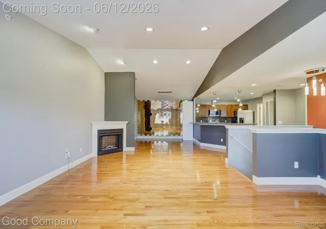 Photo 3 of Condo for sale at 29941 Fox Run Cir, Warren, MI 48092 | MLS# 20261041037 | Listing updated on 2026-06-16